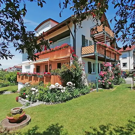 2 By Interhome *