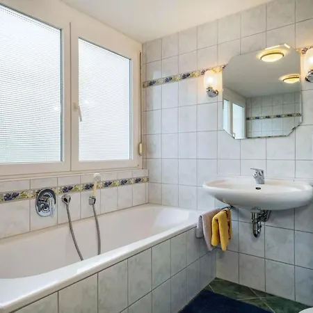 2 By Interhome كريسبرون ام بوندنس